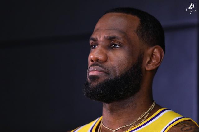 CBA全明星-北区加时险胜南区 阿不都荣膺MVP